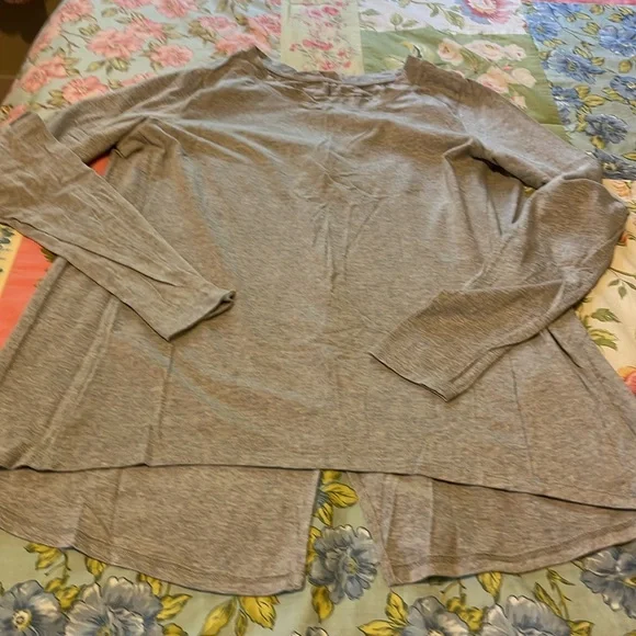 AnyBody pajamas Sz L - Picture 2 of 9